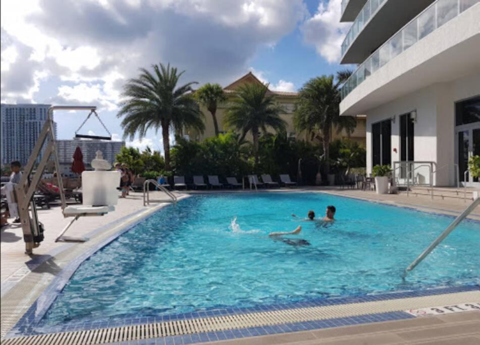 Amazing Studio Apmt 2 Full Beds Amazing View 28B Hallandale Beach Εξωτερικό φωτογραφία